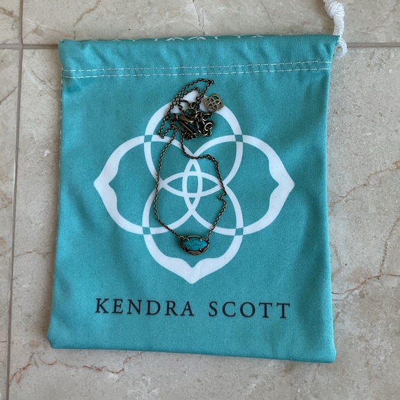 Kendra Scott Elisa Necklace - Picture 6 of 7